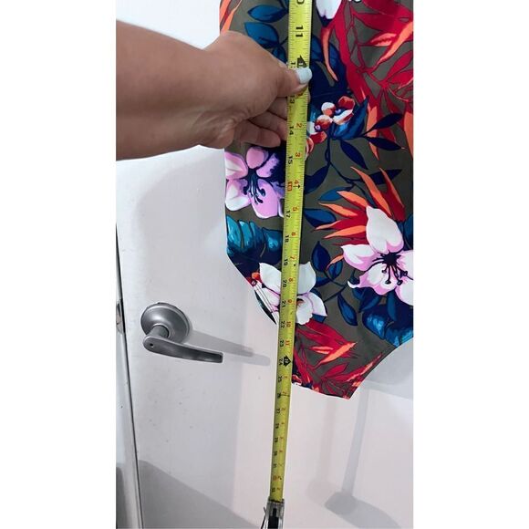 Hollister Women's One-Piece Multicolor Floral Gray Swimsuit Size S NWT - Picture 5 of 13